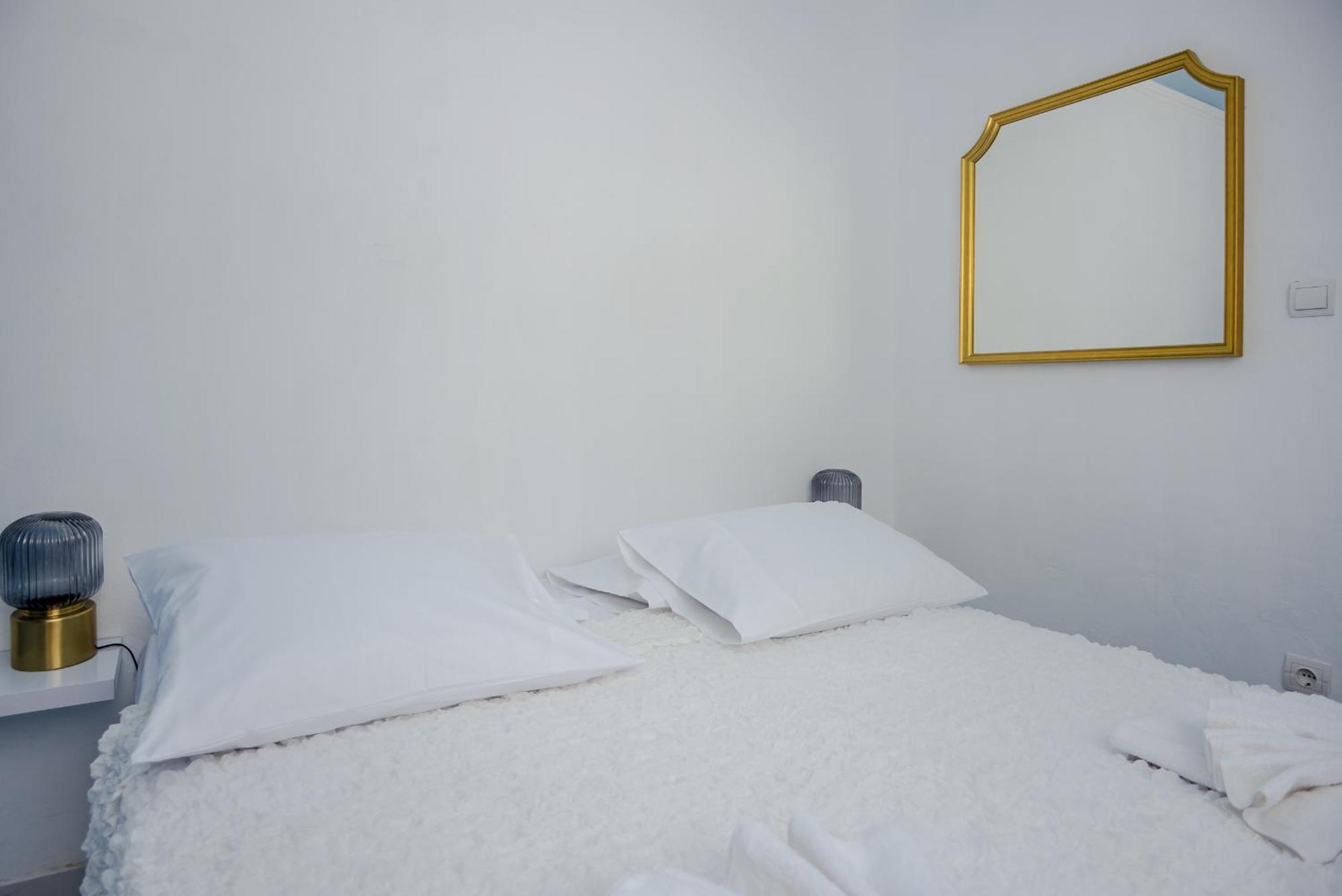 Apollo Retreat Apartment อาร์กอสโตลี ภายนอก รูปภาพ