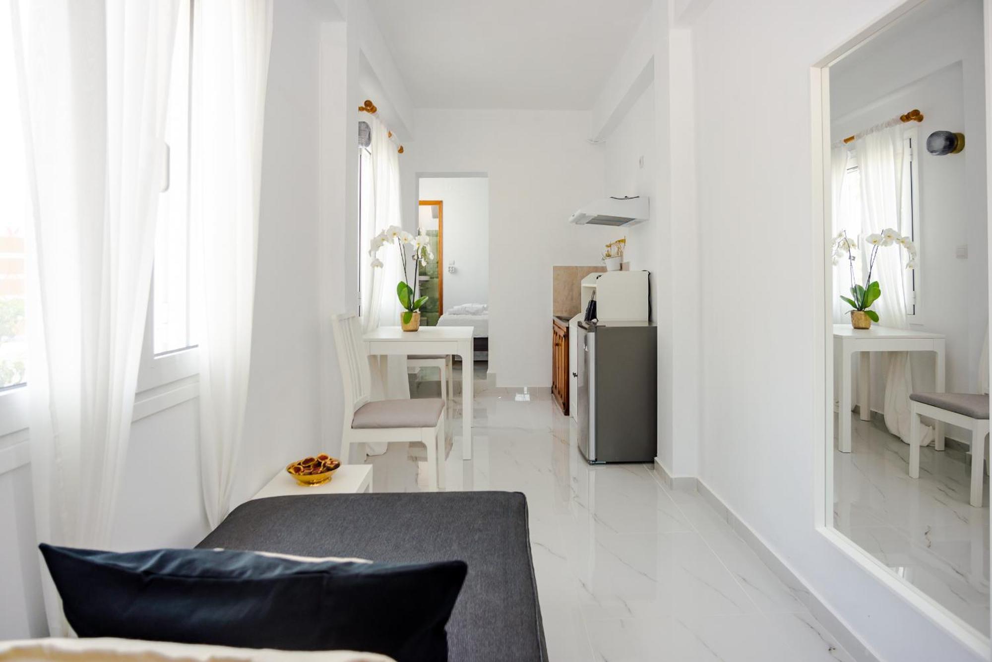 Apollo Retreat Apartment อาร์กอสโตลี ภายนอก รูปภาพ
